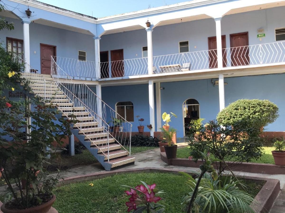Hotel Izala San Pedro Pochutla Exterior photo
